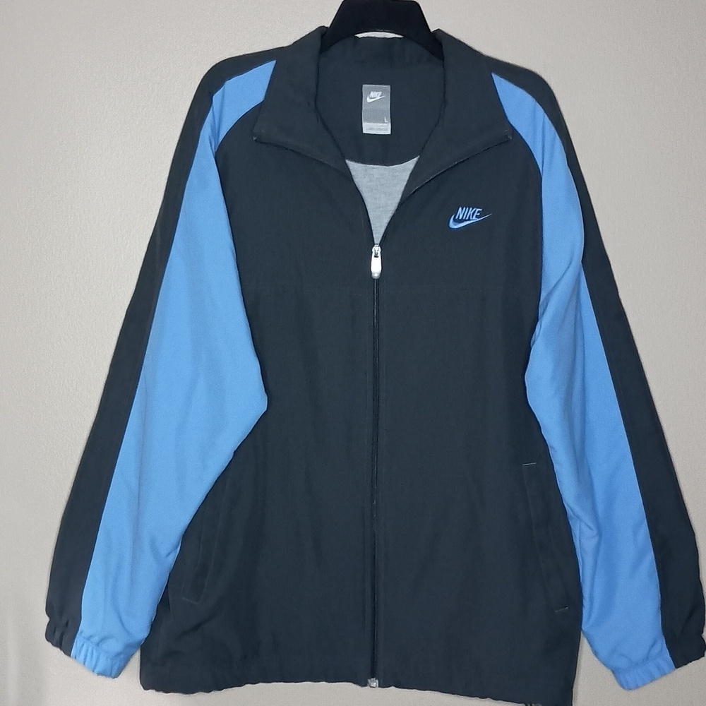 Nike Windbreaker